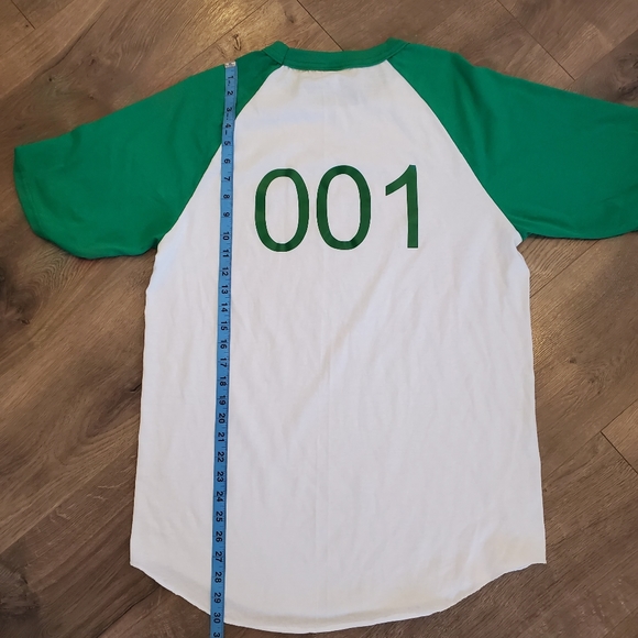 Custom made 001 shirt. Green and white with raglan short sleeves. Large unisex - Picture 11 of 12